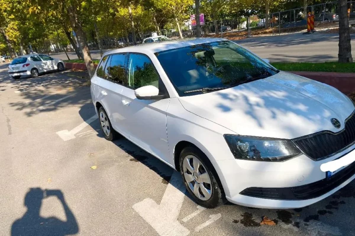 The Škoda Fabia Combi 2017 as its seller photographed it
